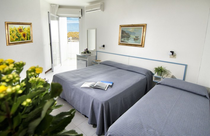 Imagen de la habitación del Hotel Marisa, Caorle. Foto 12