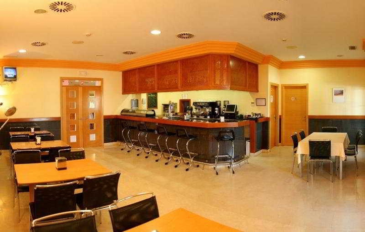 Imagen general del Hotel Marisma Sancti Petri. Foto 7