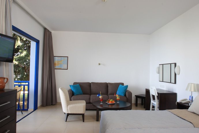 Imagen de la habitación del Hotel Marismare Apartments, Ayia Napa. Foto 6
