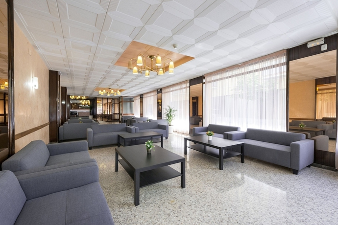 Imagen del bar/restaurante del Hotel Marisol, Calella. Foto 6