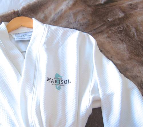 Imagen de la habitación del Hotel Marisol Coronado. Foto 4