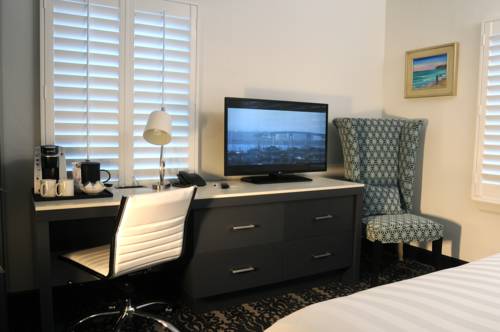 Imagen de la habitación del Hotel Marisol Coronado. Foto 16