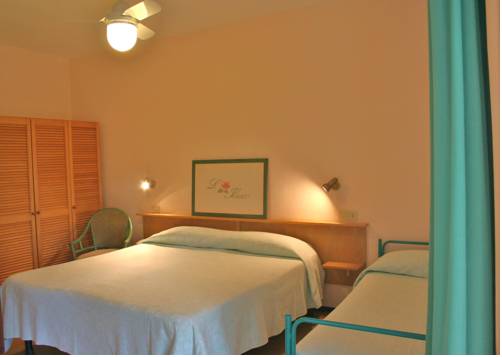 Imagen de la habitación del Hotel Maristella. Foto 2
