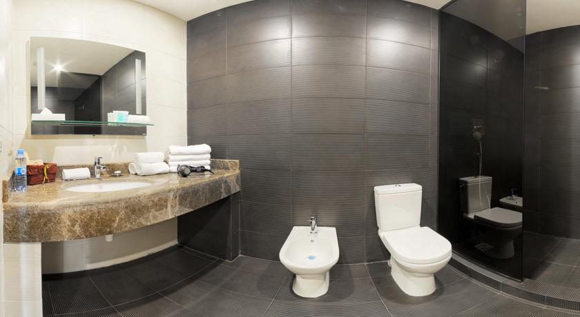 Imagen general del Hotel Maristella Marine Residence. Foto 15