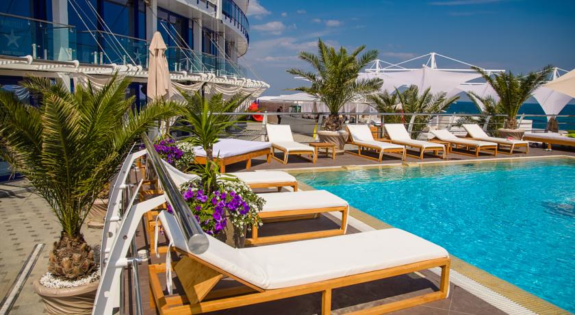 Imagen general del Hotel Maristella Marine Residence. Foto 17