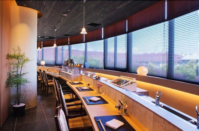 Imagen del bar/restaurante del Hotel Marital Sousei Kurume. Foto 7