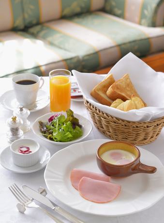 Imagen del bar/restaurante del Hotel Marital Sousei Saga. Foto 3