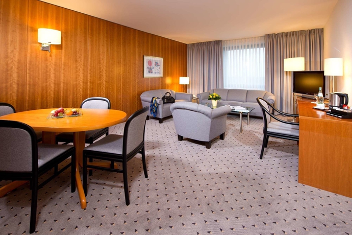 Imagen de los interiores del Hotel Maritim Airport Hannover. Foto 13