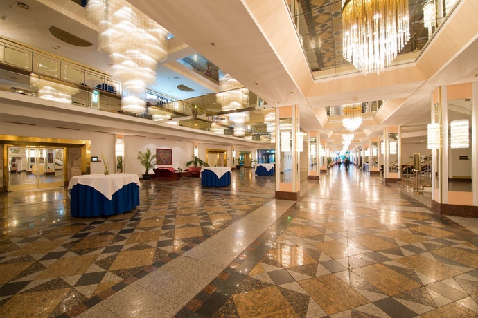 Imagen de los interiores del Hotel Maritim Bonn. Foto 9