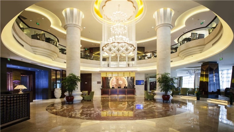Imagen de los interiores del Hotel Maritim Changzhou. Foto 19