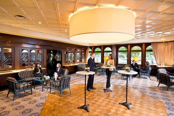 Imagen de los interiores del Hotel Maritim Darmstadt. Foto 9