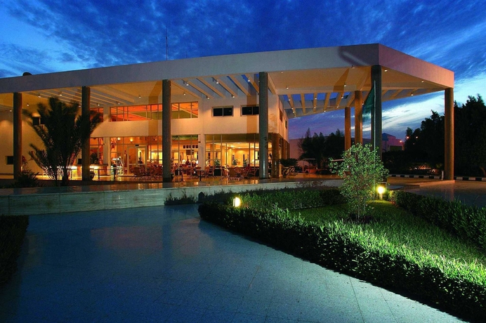 Imagen de los exteriores del Hotel Maritim Jolie Ville Resort and Casino Sharm El Sheikh. Foto 7