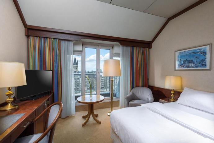 Imagen de la habitación del Hotel Maritim K&ouml;ln. Foto 6