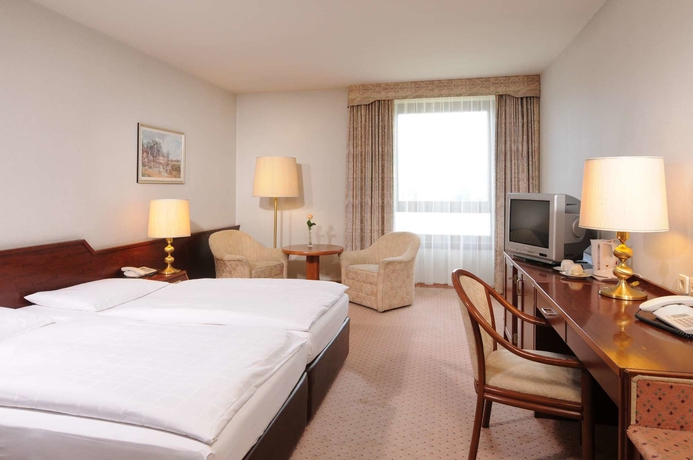 Imagen de la habitación del Hotel Maritim Königswinter. Foto 5