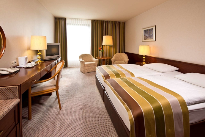 Imagen de la habitación del Hotel Maritim Königswinter. Foto 7