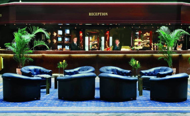 Imagen de los interiores del Hotel Maritim Magdeburg. Foto 12