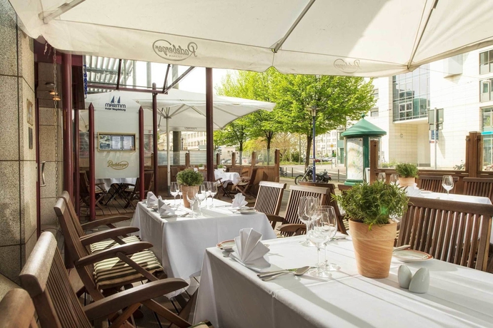 Imagen del bar/restaurante del Hotel Maritim Magdeburg. Foto 6