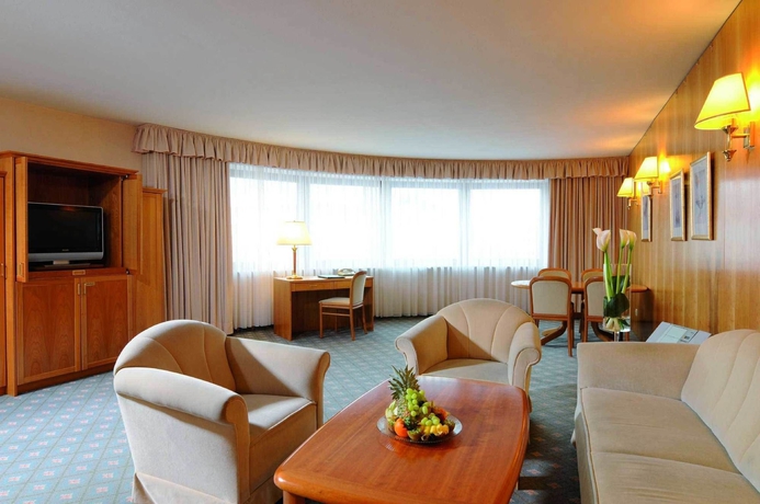 Imagen de la habitación del Hotel Maritim Magdeburg. Foto 8