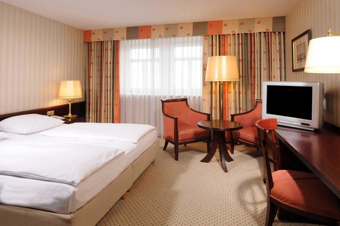 Imagen de la habitación del Hotel Maritim Mannheim. Foto 13