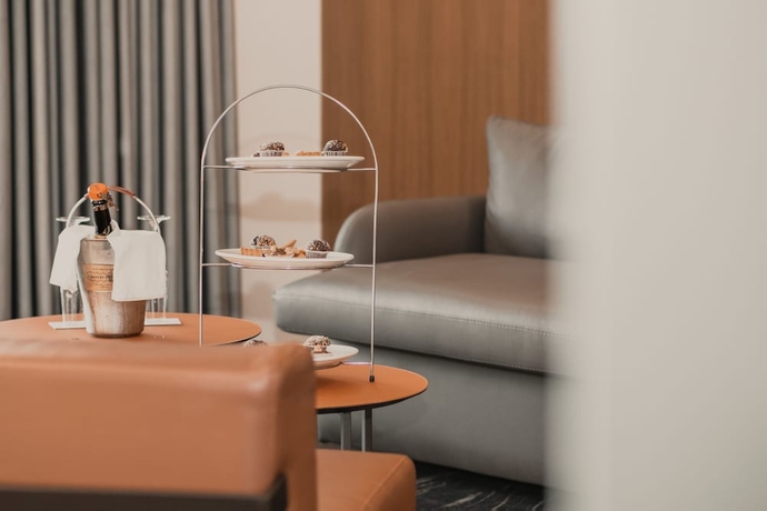 Imagen de la habitación del Hotel Maritim Marina Bay Luxury Resort. Foto 14