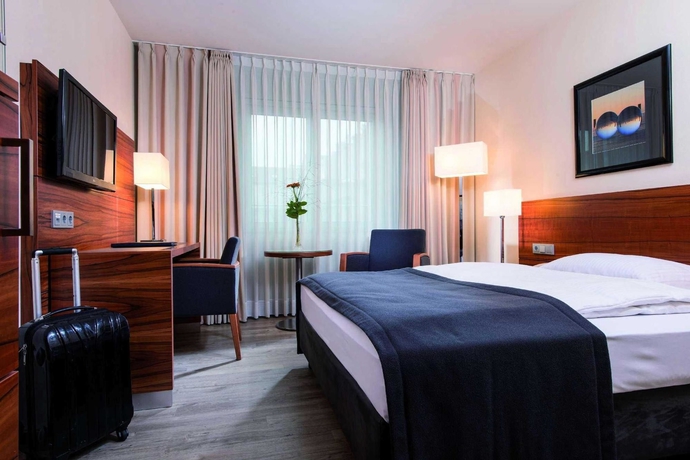 Imagen de la habitación del Hotel Maritim München. Foto 7