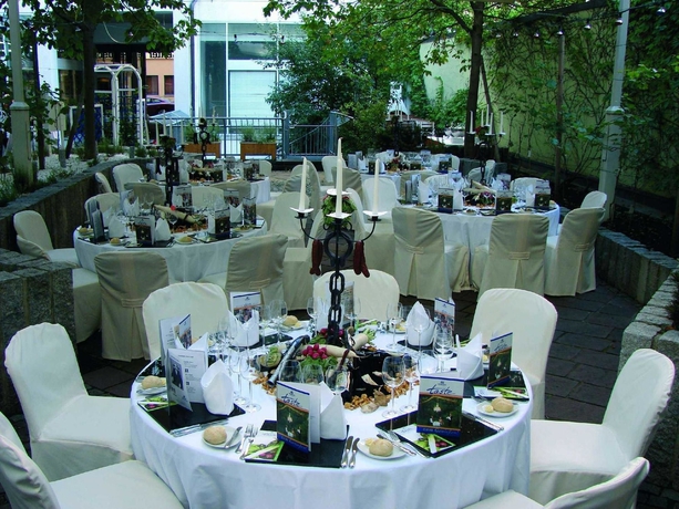 Imagen del bar/restaurante del Hotel Maritim München. Foto 5