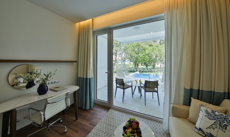 Imagen de la habitación del Hotel Maritim Paradise Blue Hotel And Spa. Foto 14