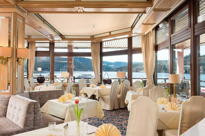 Imagen del bar/restaurante del Hotel Maritim Titiseehotel Titisee - Neustadt. Foto 4