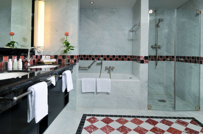 Imagen de la habitación del Hotel Maritim and Internationales Congress Center Dresden. Foto 8