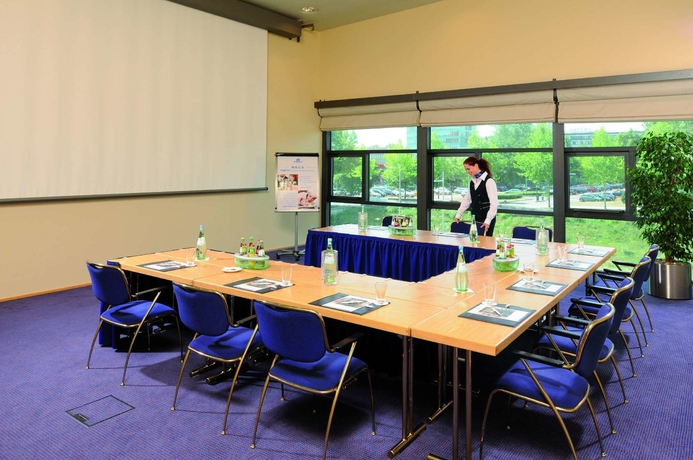 Imagen de los interiores del Hotel Maritim and Internationales Congress Center Dresden. Foto 15