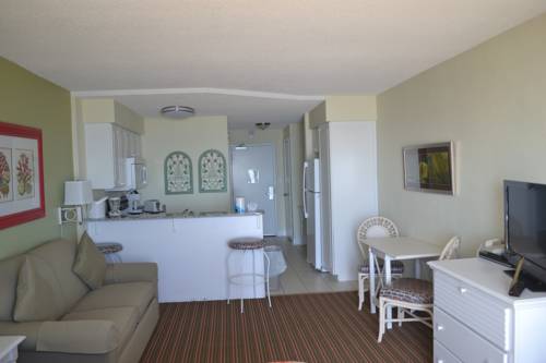 Imagen de la habitación del Hotel Maritime Beach Club By Capital Vacations. Foto 8
