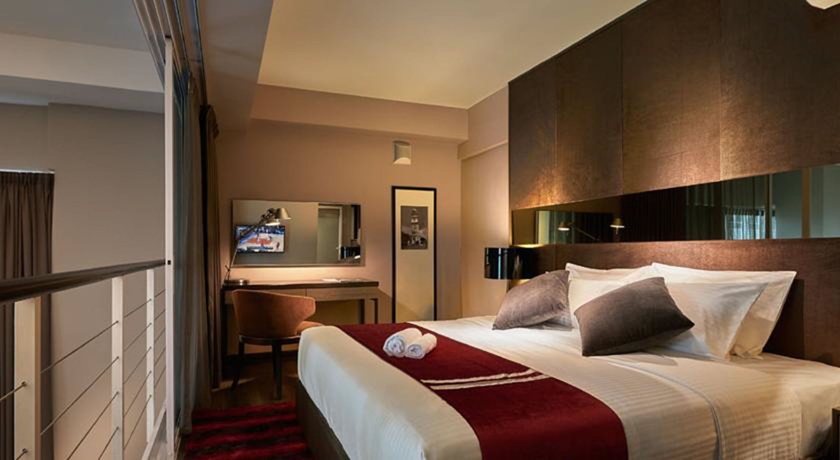 Imagen de la habitación del Hotel Maritime Luxury Suites. Foto 6