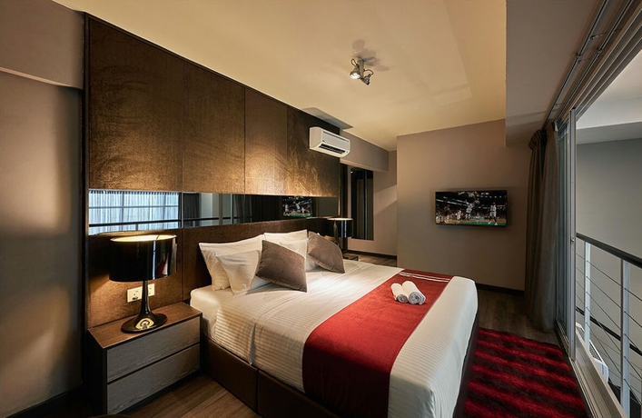 Imagen de la habitación del Hotel Maritime Luxury Suites. Foto 10