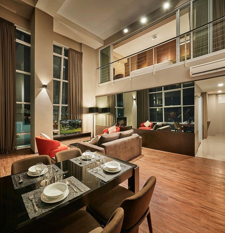 Imagen de la habitación del Hotel Maritime Luxury Suites. Foto 12