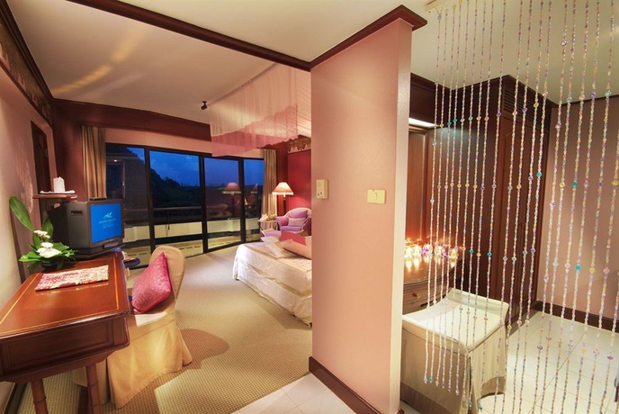 Imagen de la habitación del Hotel Maritime Park and Spa Resort. Foto 2