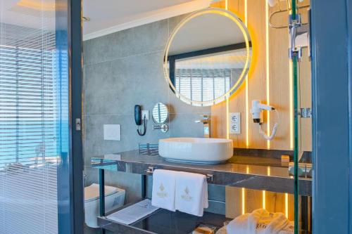 Imagen general del Hotel Maritimo, Ortahisar. Foto 10