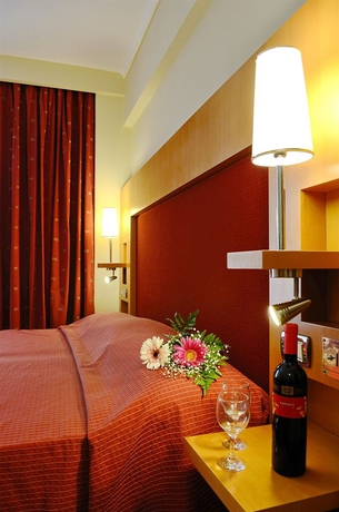 Imagen de la habitación del Hotel Maritina. Foto 11