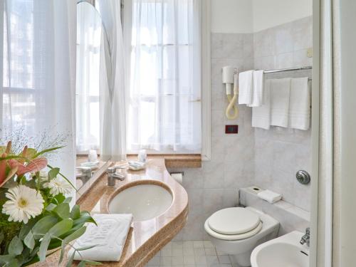 Imagen de la habitación del Hotel Marittima Rooms. Foto 18