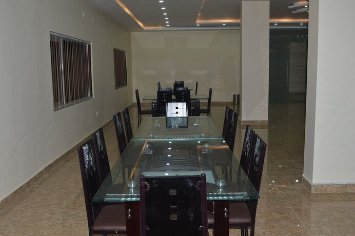 Imagen de la habitación del Hotel Mariya International. Foto 14