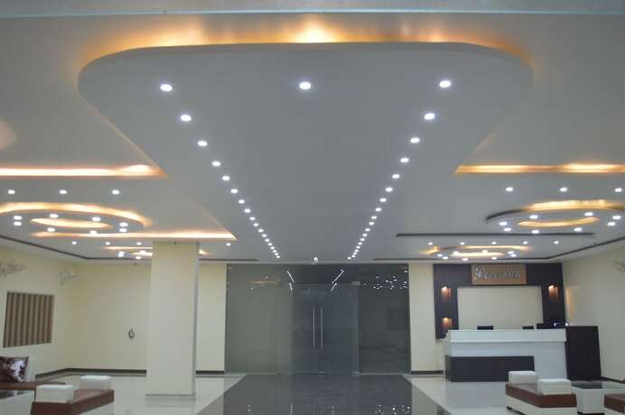 Imagen de los interiores del Hotel Mariya International. Foto 18