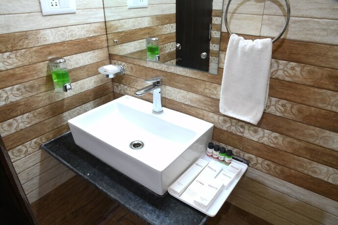 Imagen de los interiores del Hotel Mariya International. Foto 19