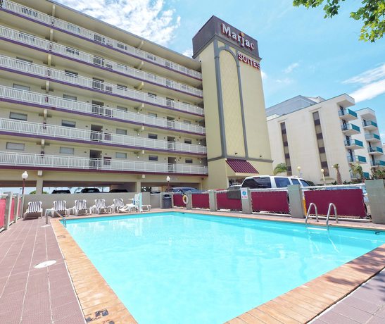 Imagen de la piscina del Hotel Marjac Suites Virginia Beach Oceanfront. Foto 18