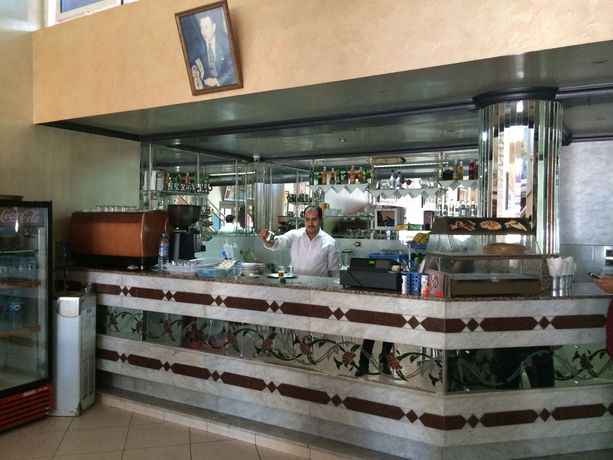Imagen del bar/restaurante del Hotel Marjane. Foto 3