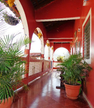 Imagen de los interiores del Hotel Marjenny. Foto 9