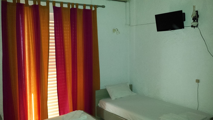 Imagen de la habitación del Hotel Mark. Foto 7