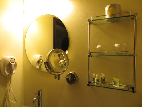 Imagen de la habitación del Hotel Mark Twain. Foto 3