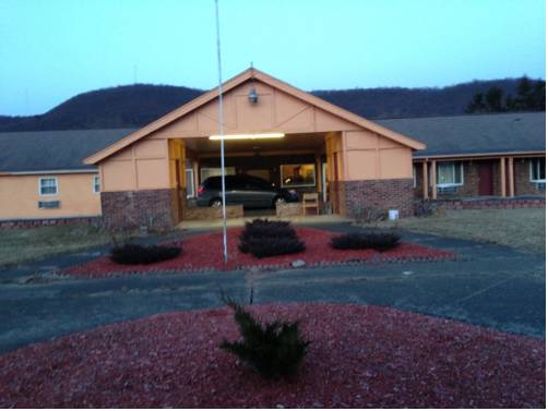 Imagen general del Hotel Mark Twain Motor Inn. Foto 2