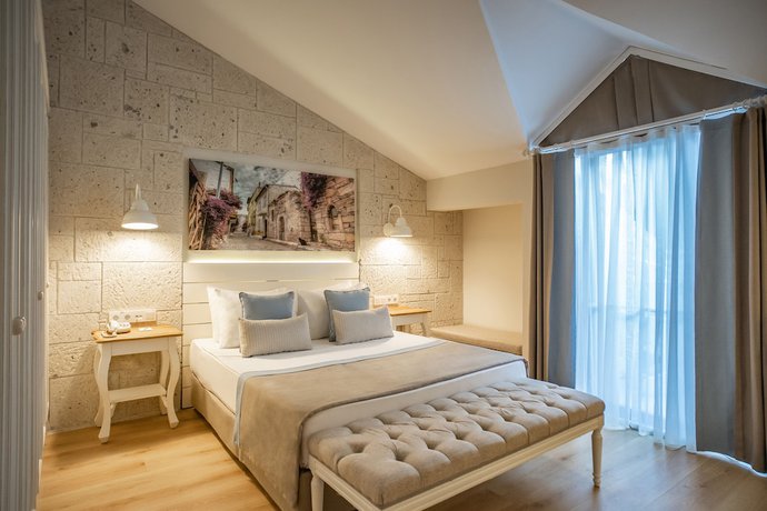 Imagen de la habitación del Hotel Mark Warner Phokaia Beach Resort. Foto 8