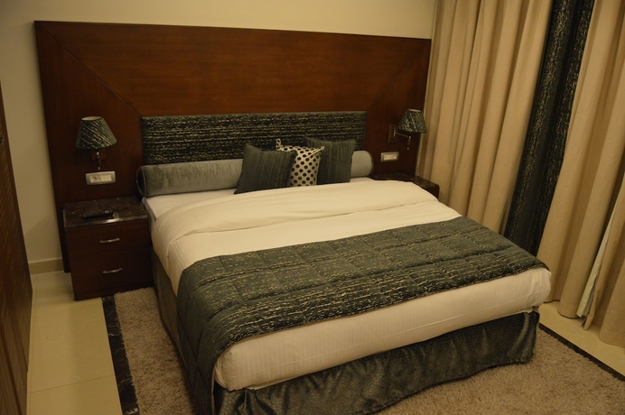 Imagen de la habitación del Hotel Markazia Suites. Foto 2