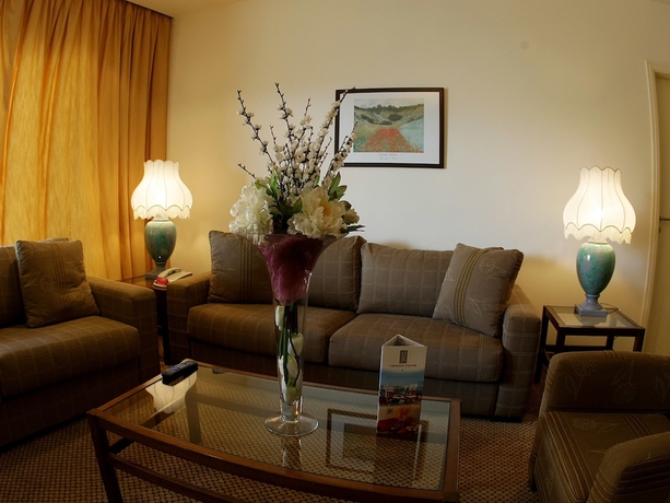 Imagen de la habitación del Hotel Markazia Suites. Foto 6